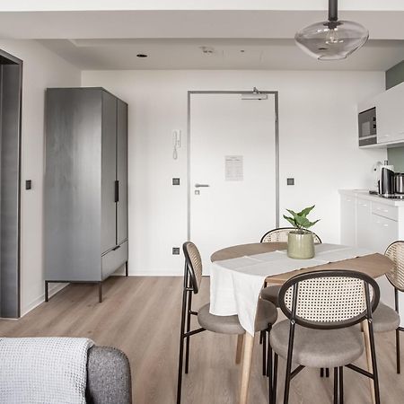 Limehome Saarbruecken Berliner Promenade Room photo