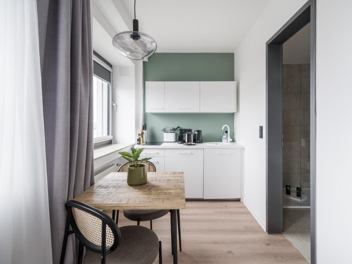 Limehome Saarbruecken Berliner Promenade Exterior photo